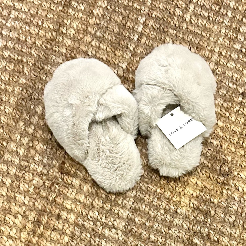 Love + Lore Fluffy Cream Slippers